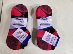 lot 193 image: 6 New Pair Dr Scholls For Her Socks
