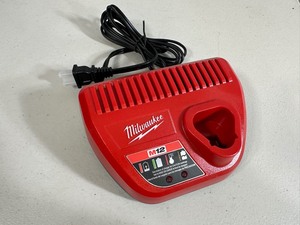 lot 19 image: Milwaukee M12 12-Volt Battery Charger