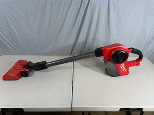 lot 22 image: Milwaukee M18 FUEL 18-Volt Lithium-Ion Brushless 0.25 Gal. Cordless Jobsite Vacuum