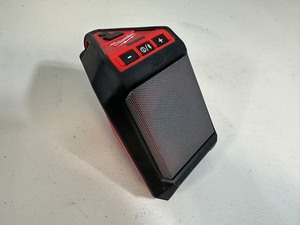 lot 27 image: Milwaukee M12 12-Volt Lithium-Ion Cordless Bluetooth Wireless Jobsite Speaker