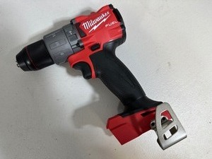 lot 29 image: New Milwaukee M18 FUEL 18V Lithium-Ion Brushless Cordless 12 in. Hammer DrillDriver