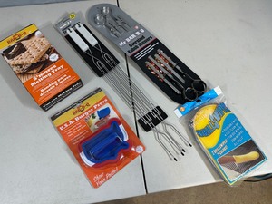 lot 46 image: New BBQ Cooking Accessories