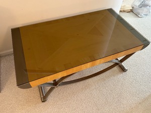 lot 6 image: Vintage Contemporary Style Coffee Table