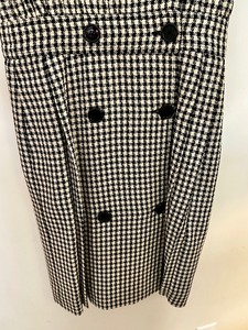 lot 43 image: Vintage Houndstooth Pattern Valentino Dress