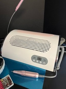 lot 303 image: At Home Nail Salon