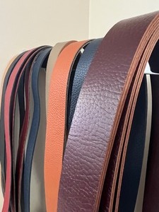 lot 318 image: Variety of 1.5 Leather Straps - Qty 15