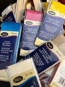 lot 323 image: NIB Bias, Binding, Twill & More