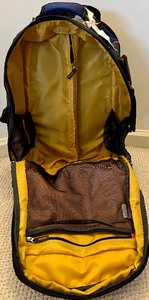 lot 112 image: Body Glove, 2 Ful and a Ricardo of Beverly Hills Backpacks