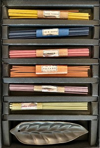 lot 136 image: Antique Beaded Mini Tomahawk and Incense with Burner Package