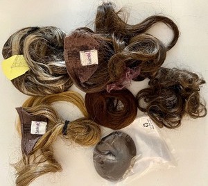 lot 139 image: Shades of Brown Hair Extensions & Pony Tail Holders with Real Hair