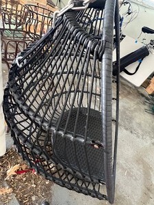 lot 230 image: Fun Patio Swinging Chair