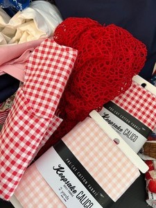 lot 395 image: Cotton Fabric and more