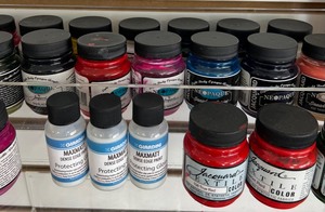 lot 397 image: Paints and Crafting