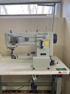 lot 4 image: Metro Spezial Machine - TW3-P335 Cylinder Arm Sewing Machine