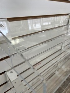 lot 298 image: Plexi Glass Slat Wall Shelves - Two Tiered - Qty 6