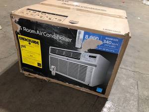 lot 6 image: LG Electronics  8,000 BTU 115-Volt Window Air Conditioner LW8016ER with ENERGY STAR and Remote in White Customer returns Review all pictures