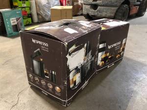 lot 32 image: Nespresso - Vertuo Matte Black by Breville with Aeroccino3 - Matt black Lot of 2 Customer returns Review all pictures
