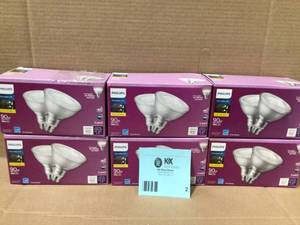 Lot of Philips 90-Watt Equivalent PAR38 Dimmable LED Flood Light Bulb Bright White (3000K) (2-Pack) customer return review photos
