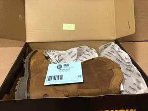 DEWALT Mens Stanton Waterproof Wellington Work Boots - Steel Toe - Bison Brown Size 8.5(M) Customer return review photos