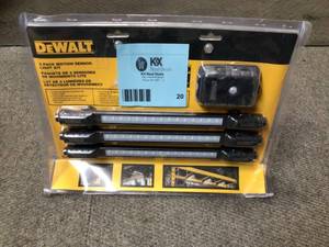 DEWALT 5 in. H x 14 in. W x 16 in. D 500 Lumens Motion-Activated LED RackShelf Light Kit (3-Piece) Customer return Review photos