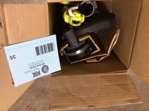 RYOBI ONE 18V 10 in. Cordless Battery String Trimmer and Edger with 1.5 Ah Battery and Charger customer return review photos