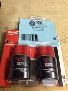 Milwaukee M12 12-Volt 1.5 Ah Lithium-Ion Compact Battery Pack (2-Pack) Customer return review photos