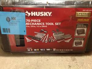 Husky  Mechanics Tool Set (270-Piece) Customer return Review all pictures