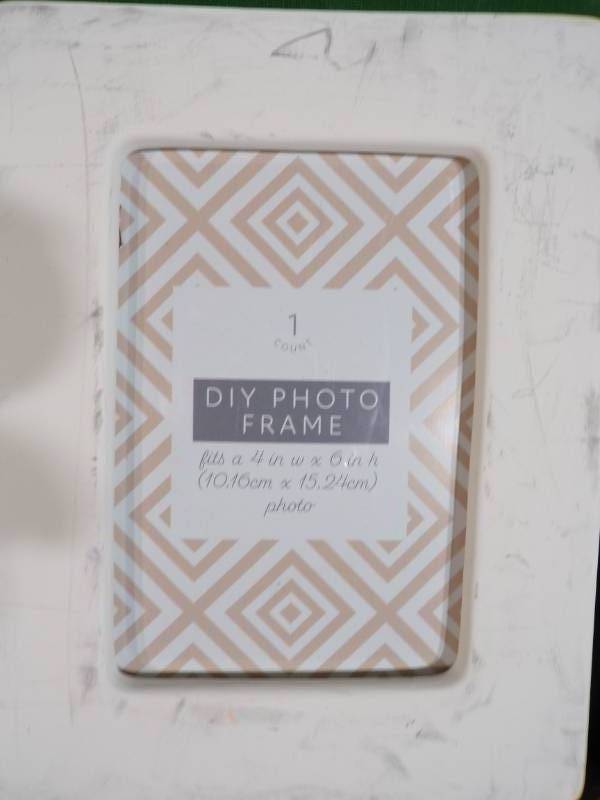 Lot of 2 DIY Photo Frames 4 X 6