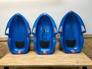 lot 73 image: PARICON Lot of 3- Flexible Flyer 39 Spitfire Lightweight Kids Downhill Snow Sled with Tow Rope & Handles, Ages 4 And Up, Easy to Carry Up Hills, Blue