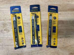 lot 54 image: IRWIN Lot of 3- Black Oxide Drill Bits
