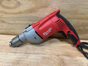 lot 108 image: MILWAUKEE 8 Amp Corded 12 in. Hammer Drill Driver