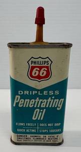 lot 12 image: Vintage Phillips 66 Dripless Penetrating Oil Can