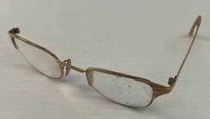 lot 44 image: Vintage 12K Gold Filled Glasses AS SEEN