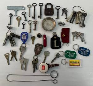 lot 57 image: Large Group Of Misc. Vintage Keys Including Skeleton Keys And More