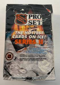 lot 77 image: 1990 Pro Set Nhl Series II Sealed Box