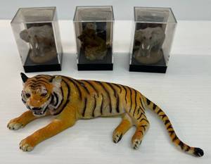 lot 98 image: Vintage Misc. Earth Home Animal Figurines And Rubber Tiger