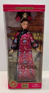 lot 133 image: 2002 Barbie Collectibles Princess Of China NIB