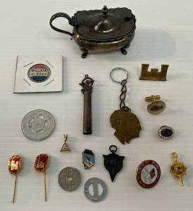 lot 142 image: Group Of Misc. Vintage Items Including Pins And More