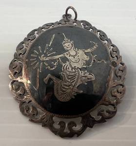 lot 152 image: Vintage Sterling Silver Siam Niello Dancer Goddess Thailand Brooch Pin 14.87 Grams