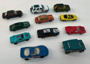lot 184 image: Group Of Misc. Matchbox And HotWheels