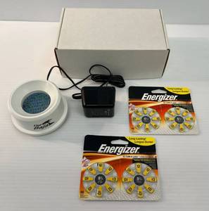 lot 191 image: Hearing Aid Dryer And Energizer # 10 Batteries