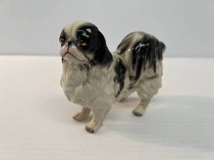 lot 223 image: Vintage Japanese Chin Dog Figurine Made In Japan