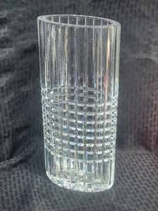 lot 135 image: Ceskci Lead Crystal Oval Vase, Solitaire pattern