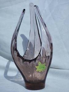 lot 32 image: Alta Glass Art Deco Vase