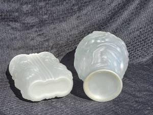 lot 31 image: Art Deco Satined Glass Vases