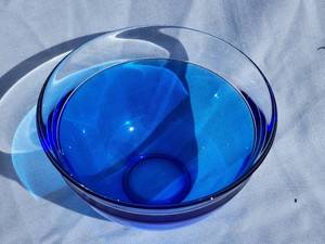 lot 178A image: Orrefors Blue Glass Bowl  Neptunus Incalmo Lars Hellsten Sweden