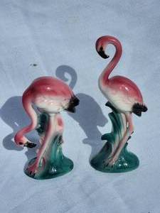 lot 69A image: Retro Flamingo Figurines in their Pond, 3 piece set
