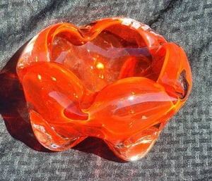 lot 73 image: Mid-Century Japanese Studio Art Glass Ashtray - Molten Orange