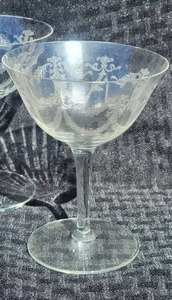 lot 213 image: Antique Etched Crystal Champagne Glasses - Set for 6