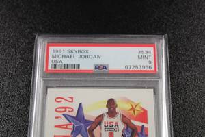 1991-92 Skybox USA Michael Jordan #534 PSA 9